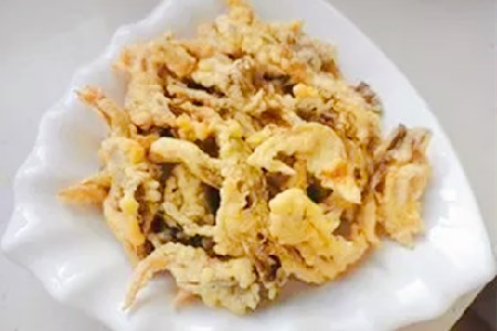 煮蘑菇不如炸蘑菇的家常做法好